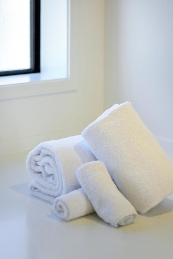 Central City Awaits 2 Bed 2 Bath With Carpark Christchurch Bagian luar foto